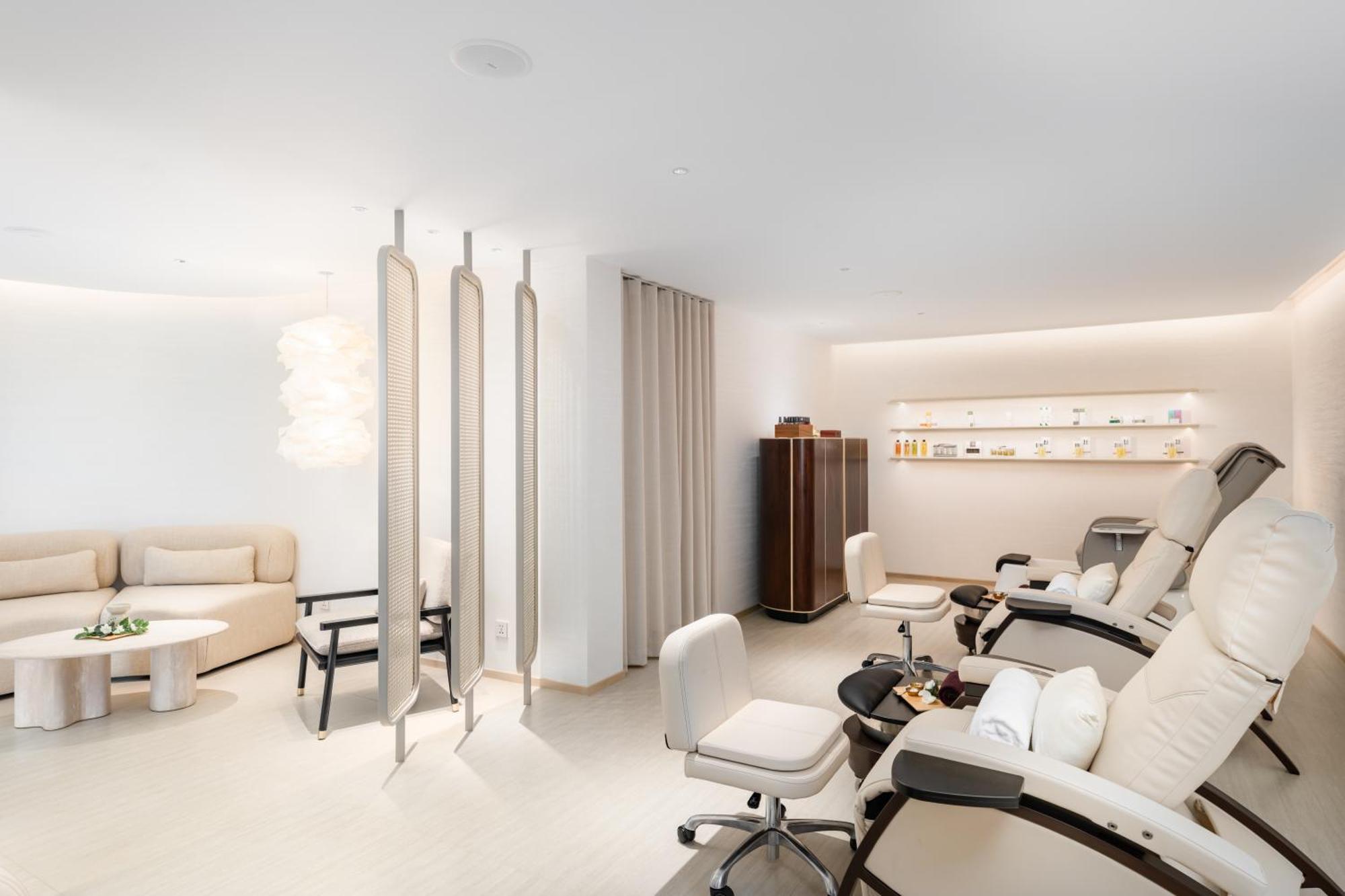 בנג טאו ביץ' Saii Laguna Phuket מראה חיצוני תמונה The interior of a medical spa